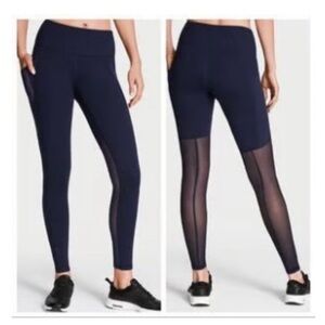 Victoria’s Secret petite small knockout leggings